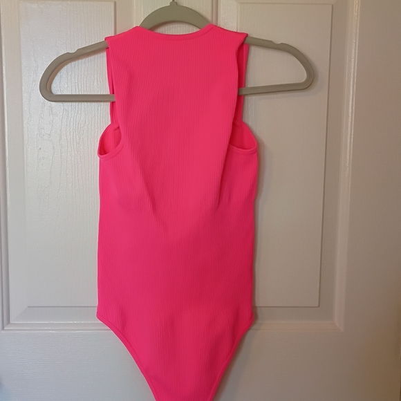 Pink Ribbed Bodysuit - Picture 4 of 4